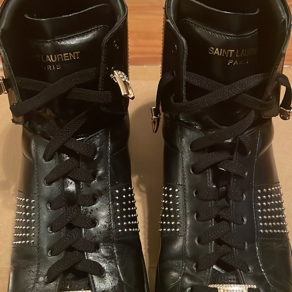 Saint Laurent leather lace  sneaker /boot shoe it’s a size 39 which is a 8.5 US - Picture 3 of 6